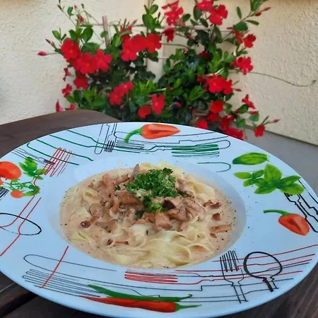 Reiterhof Schmidt, Gaststaette & Отель